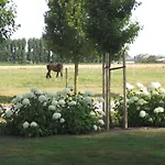 Vacation Mechelhof * Leffinge